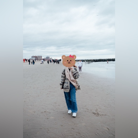 Vintage club room wool sweater. Size M. Women or men are ok. - Picture 12 of 12